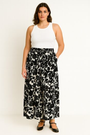 PANTALÓN RECTO CON CINTA AJUSTABLE
