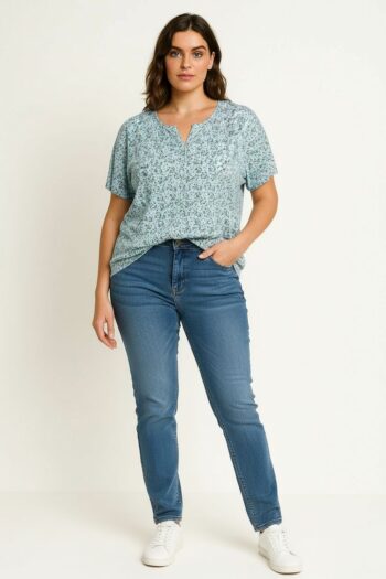 PLAYERA ESCOTE V CON BOTONES