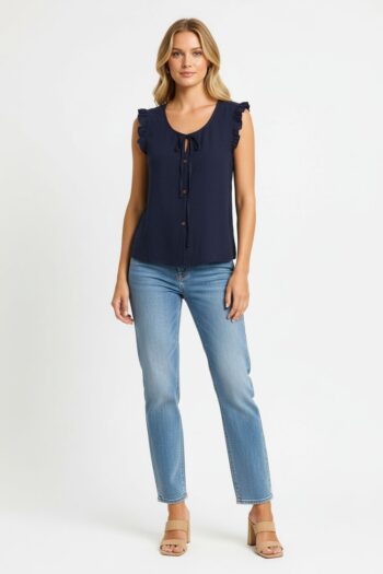 BLUSA CON JARETA EN ESCOTE