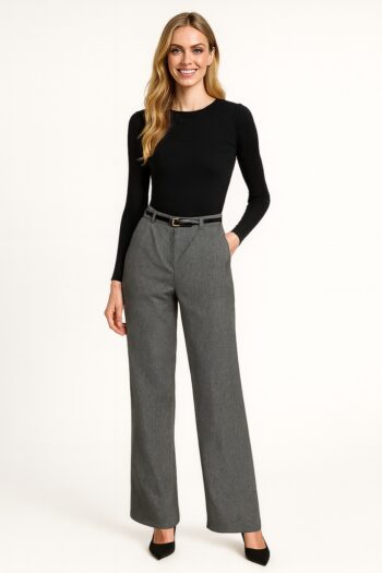 PANTALÓN CON CINTURÓN Y BOLSAS
