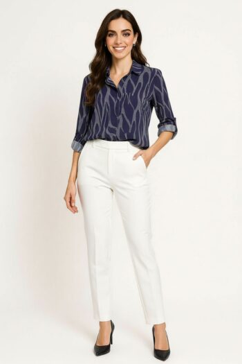BLUSA CON DETALLE EN HOMBROS