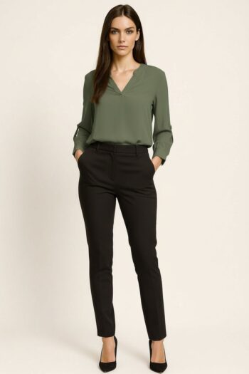 BLUSA CON CUELLO MAO Y MANGA DOBLADA