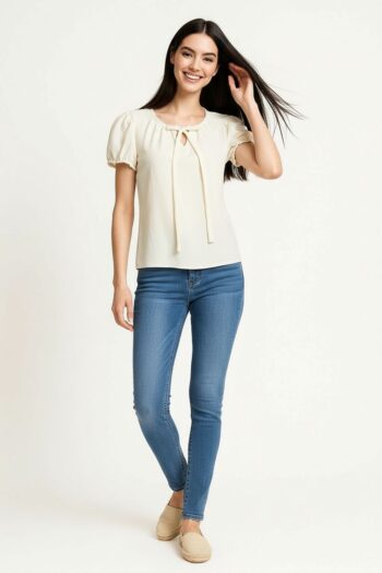 BLUSA CON LAZO FRONTAL