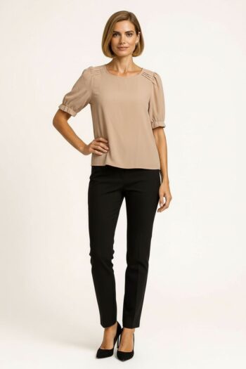 BLUSA CON DETALLE DE ALFORZAS