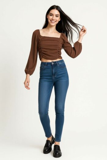 BLUSA ESCOTE CUADRADO PLISADA