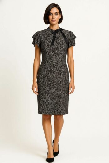 VESTIDO SUELTO CON DETALLE DE MOÑO