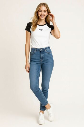 PLAYERA BORDADO DECORATIVO