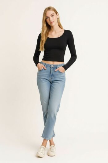 PLAYERA AJUSTADA CUELLO REDONDO
