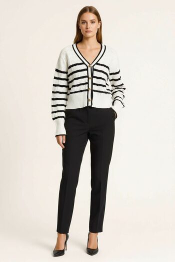 SUÉTER CON RAYAS Y BOTONES