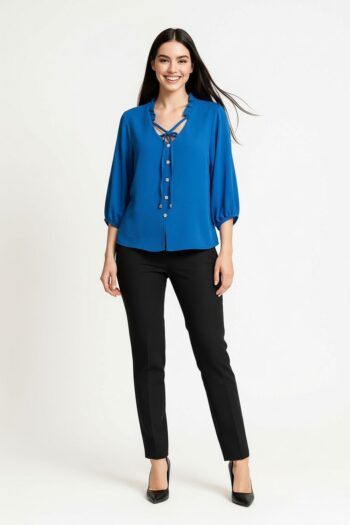 BLUSA CON LAZOS Y BOTONES