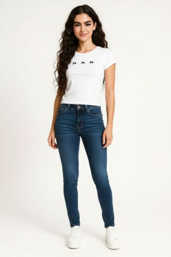 PLAYERA MOÑOS DECORATIVOS