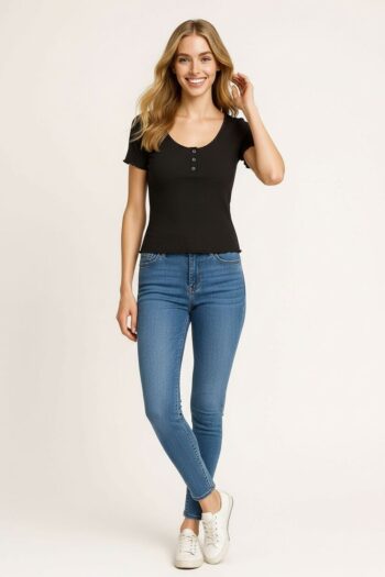 PLAYERA BOTONES FRONTALES