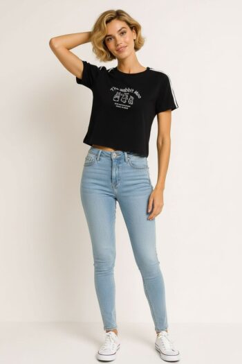 PLAYERA GRAFICA CASUAL