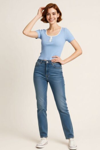 PLAYERA CUELLO REDONDO CON AMARRE