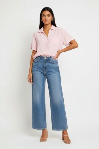 BLUSA CON CUELLO Y BOTONES