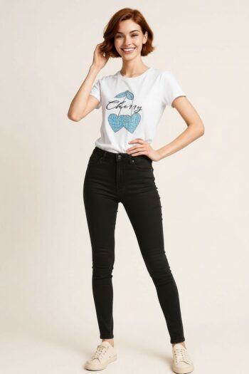 PLAYERA FLORES LENTEJUELA BORDADA