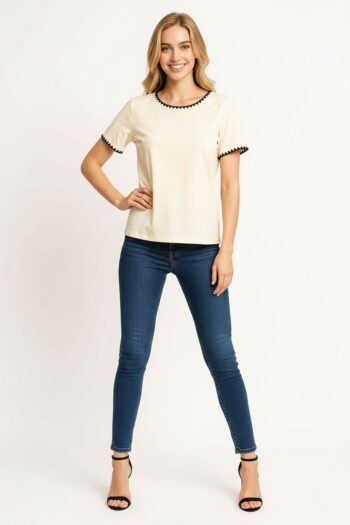 PLAYERA DETALLE COSTURA MANGA