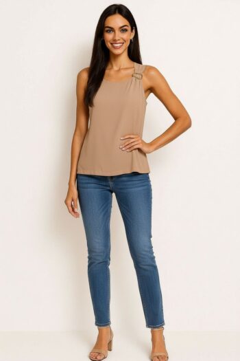 BLUSA SIN MANGAS CON HERRAJE