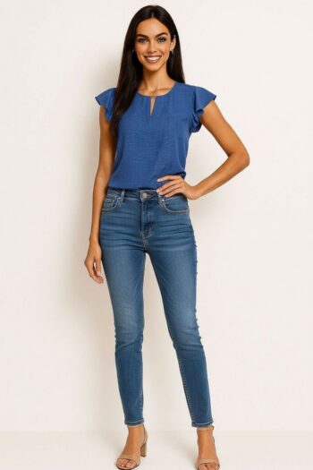 BLUSA DETALLE METAL ESCOTE