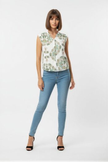 BLUSA CUELLO MAO SIN MANGA