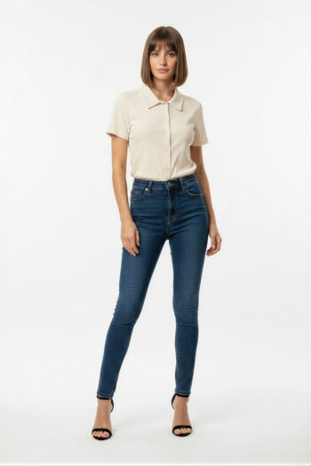 PLAYERA CUELLO CAMISERO BOTONES
