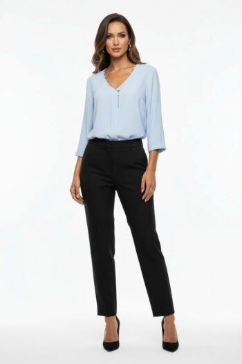 BLUSA ESCOTE V DETALLE