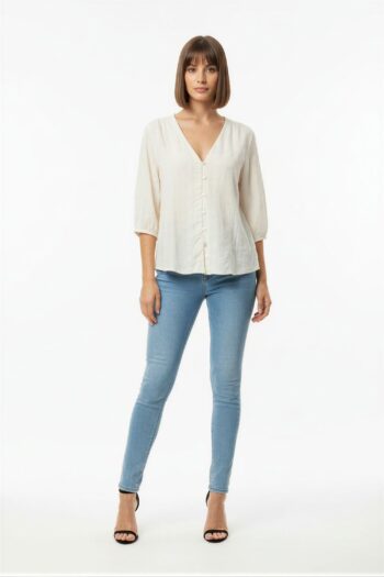 BLUSA BOTONES FRENTE BORDADO