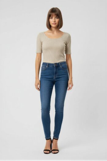 BLUSA AJUSTADA TEXTURA ELÁSTICA