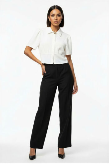 BLUSA BOTONES CON BROCHE DECORATIVO