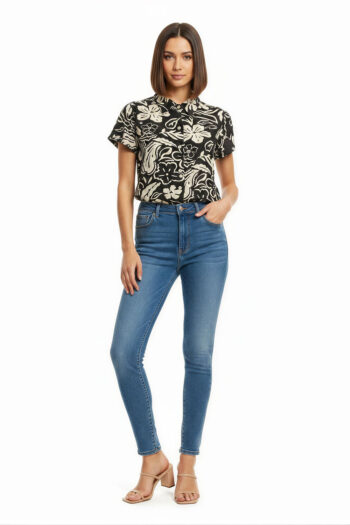 BLUSA CAMISERA BOTONES MANGA CORTA