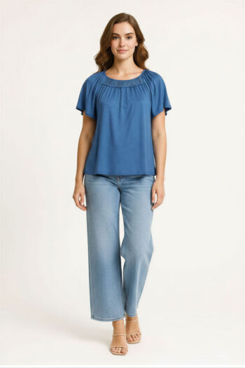 PLAYERA DETALLE CROCHET CUELLO