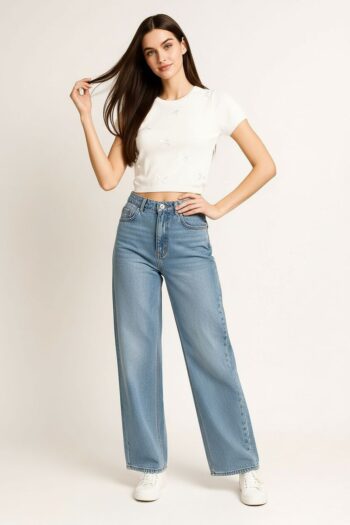 PLAYERA TOP CORTO CON APLICACIONES