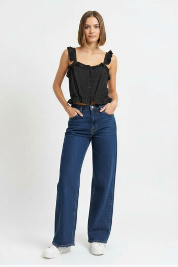 BLUSA CON BOTONES Y OLANES