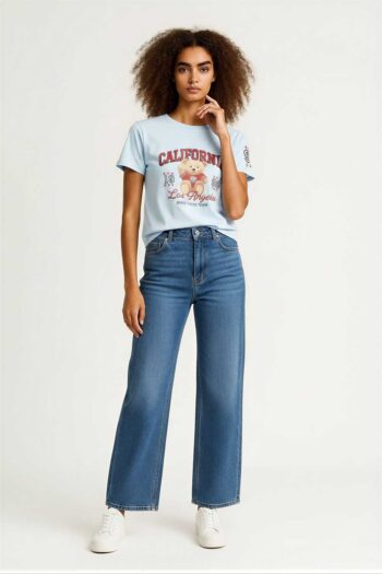 PLAYERA ESTAMPADO TIPOGRÁFICO