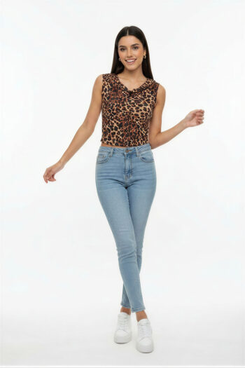 PLAYERA ESCOTE AMPLIO RIB
