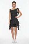 VESTIDO CREPÓN OLAN HOMBRO DESCUBIERTO