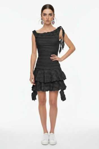 VESTIDO CREPÓN OLAN HOMBRO DESCUBIERTO